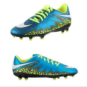 nike hypervenom cleats womens